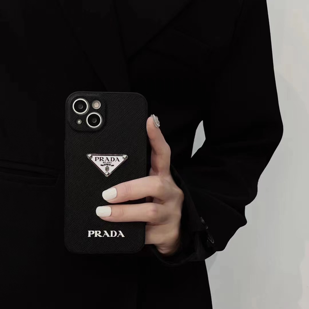 プラダ iPhone15/14 Pro Maxケース ロゴ付き Prada iPhone15 Pro/14