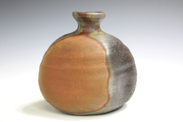 備前焼】中村六郎 窯変徳利 柳瀬美術店 / 中村六郎「備前窯変徳利」共