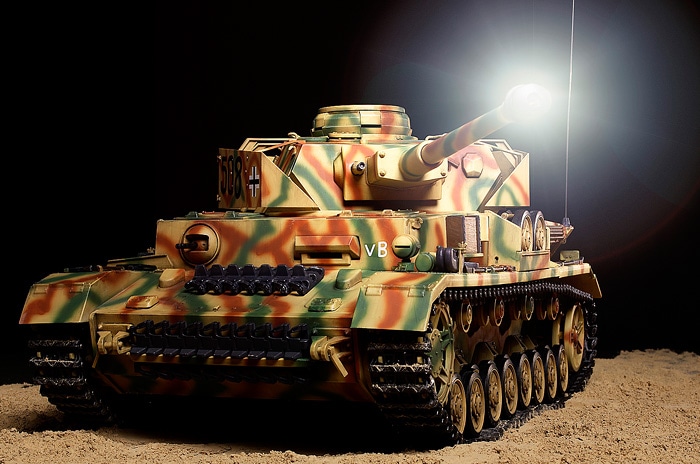 タミヤ 1/16 RCタンクシリーズ ドイツIV号戦車J型 フルオペレーション