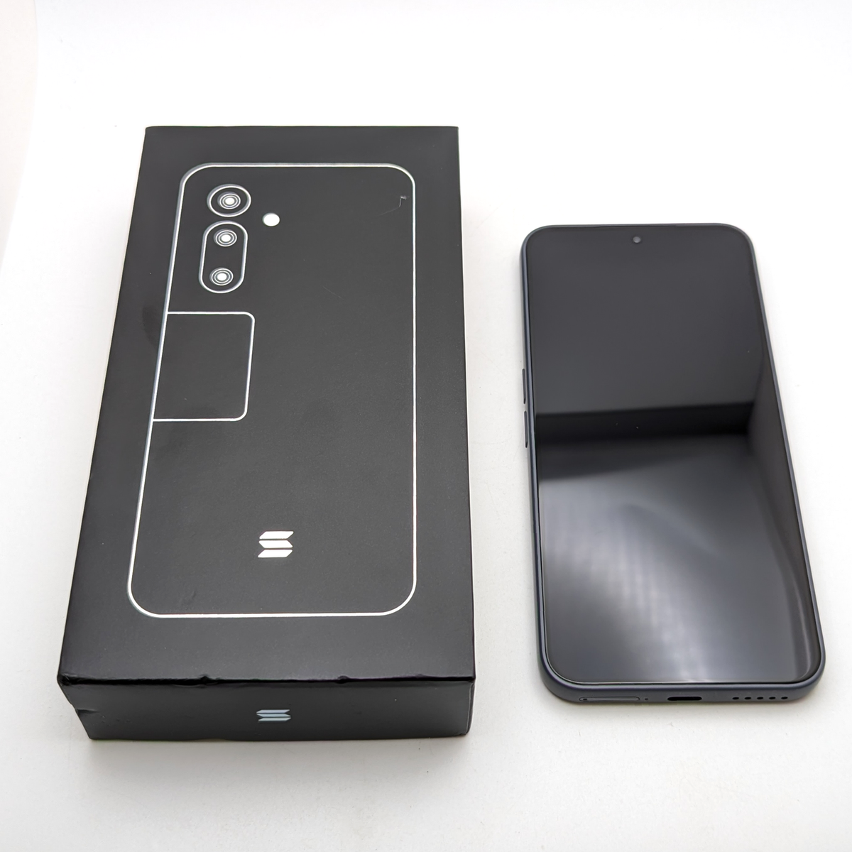 solana mobile Seeker 未使用品