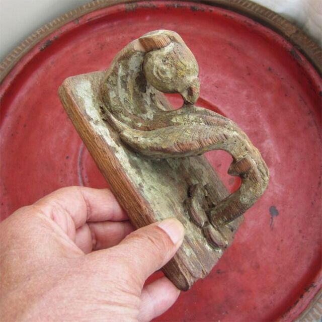 19世紀 インドの古い木彫 オウム 蛇 アンティーク Chariot Parroの通販