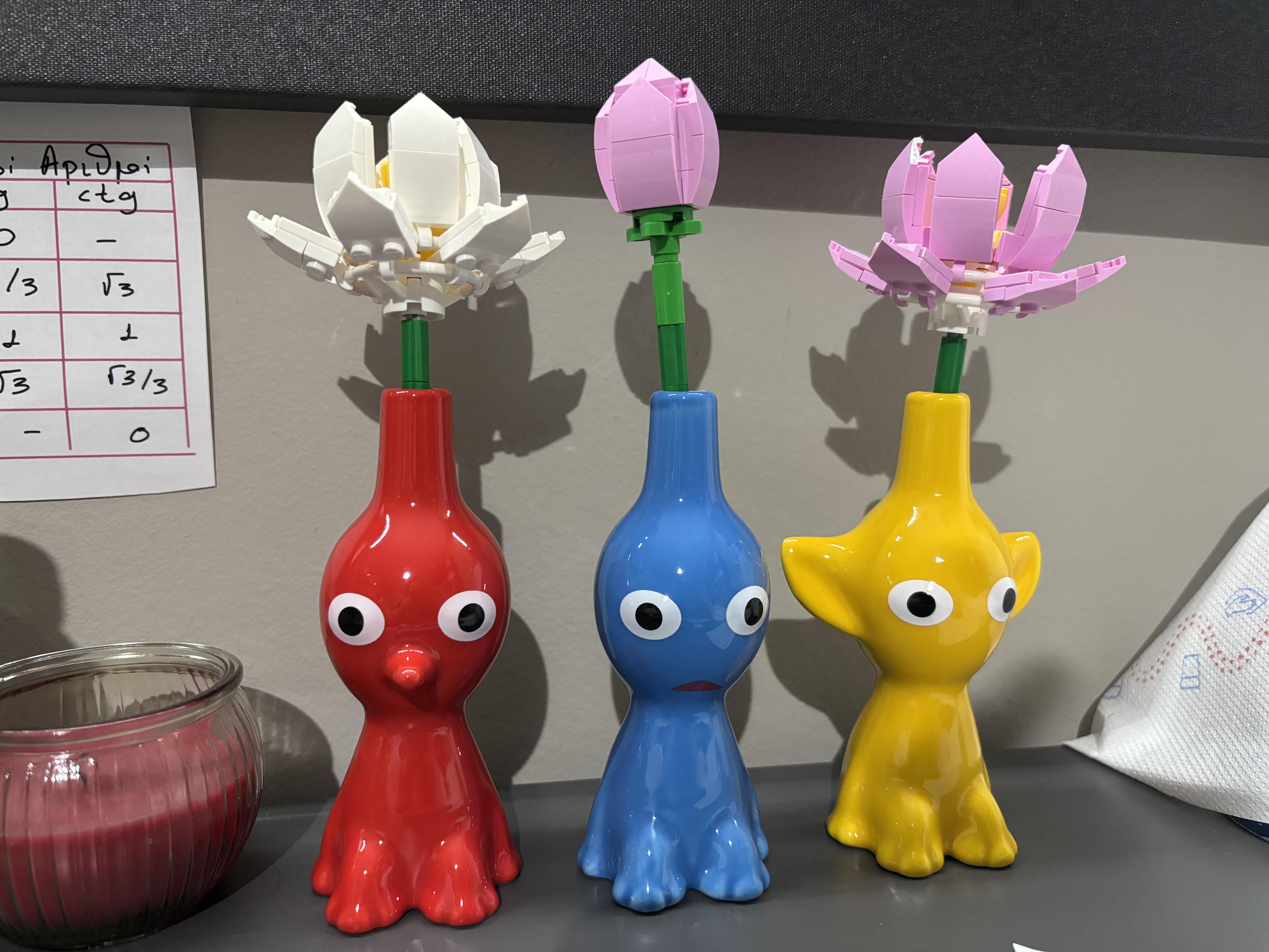一輪挿し PIKMIN 青、黄、赤 3色セット ピクミン 花瓶 ピクミン 花瓶