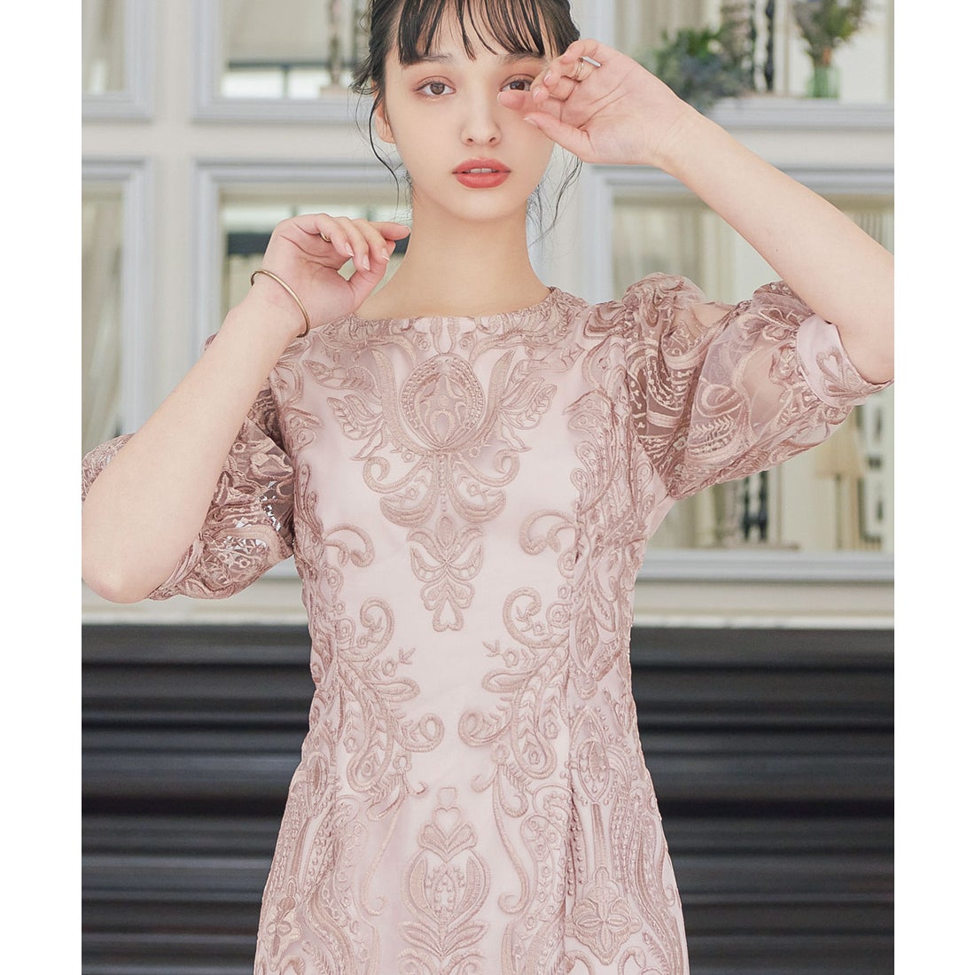 ニアナ niana 刺繍レース バックリボン タイトドレス （ローズピンク