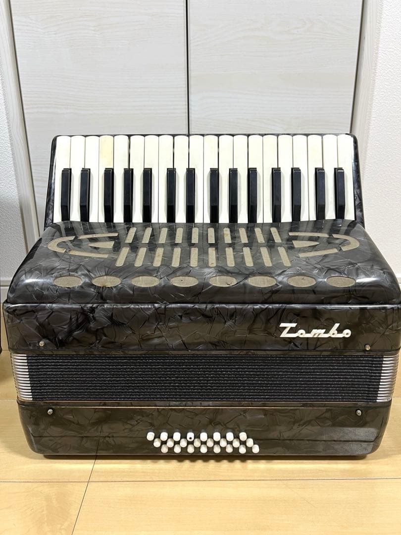 希少】トンボ No.241 アコーディオン - メルカリ