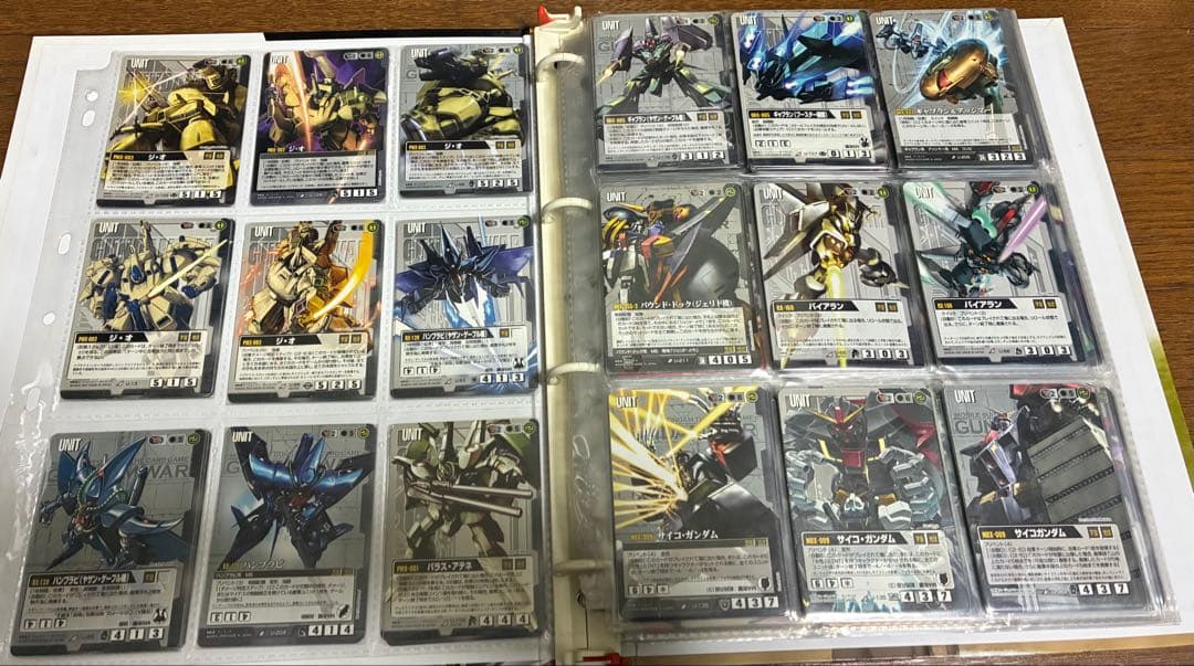 ガンダムウォー　引退品　黒、黒ダブルオー　まとめ売り ガンダムウォー 引退品 黒、黒ダブルオー まとめ売り
