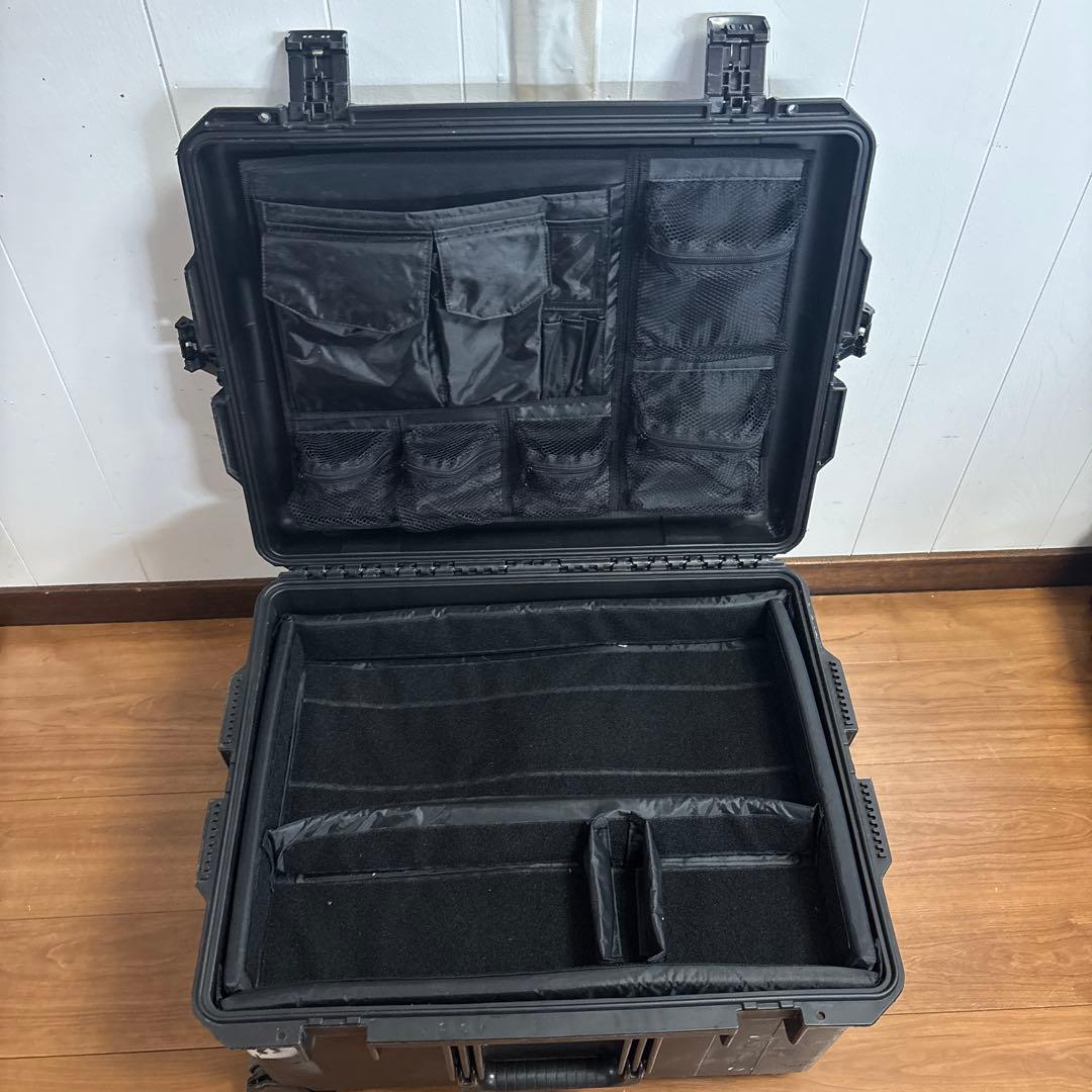 米軍放出品 PELICAN STORM CASE IM2750 ペリカンケース②