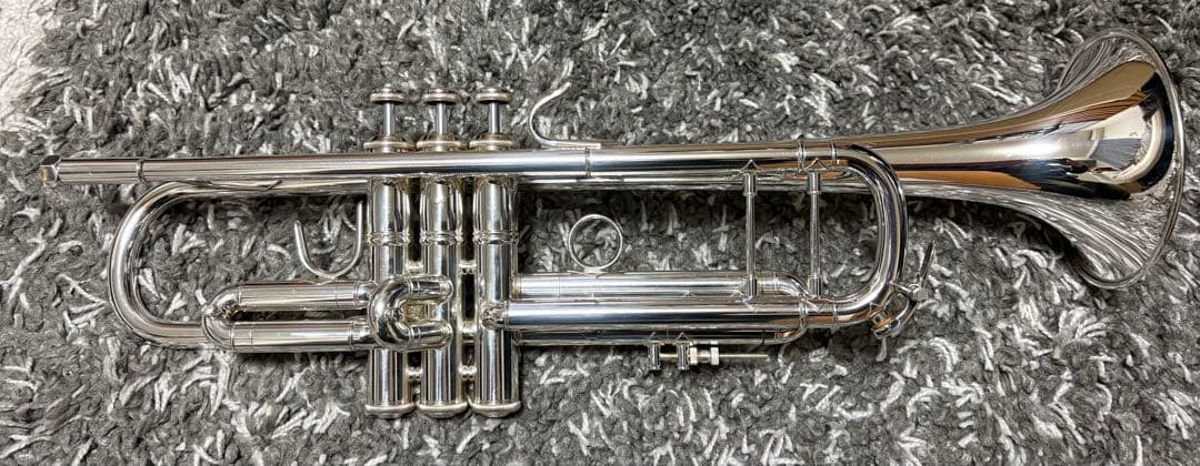 美品 BACH トランペット 180ML 37SP