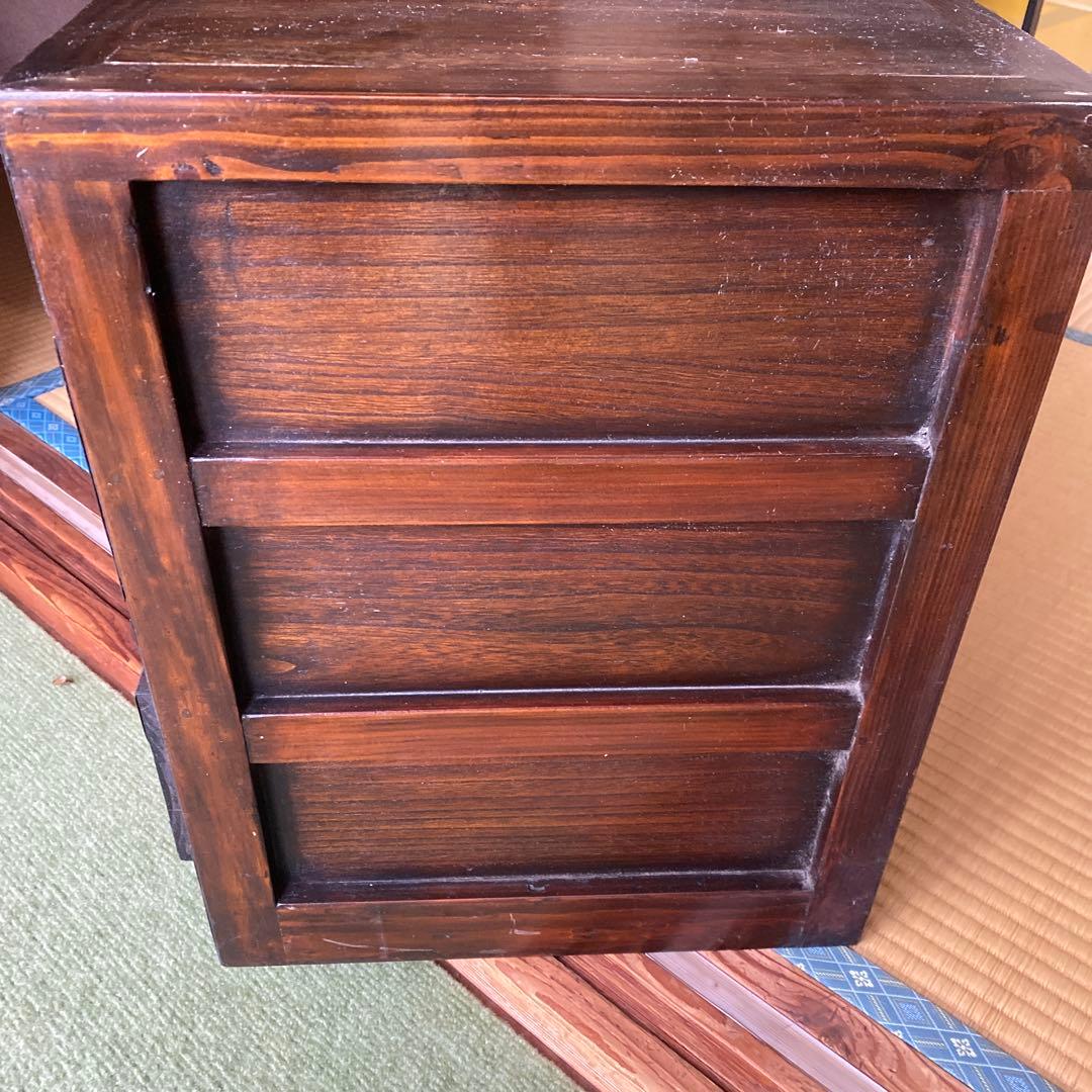 日本の伝統的な木製タンス 時代箪笥風 鍵付き 工芸品 - メルカリ