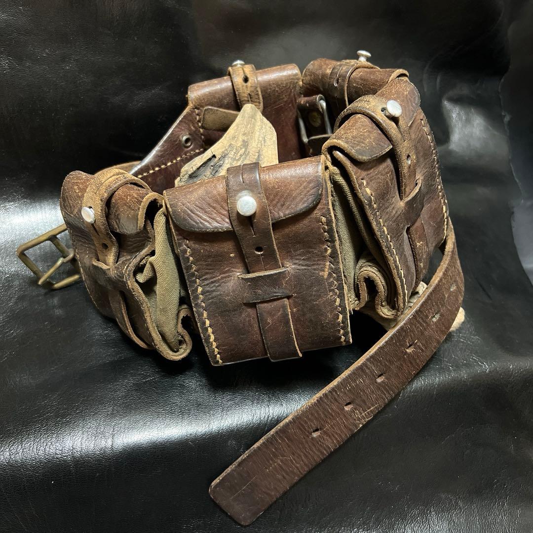 スウェーデン軍　5連　レザー　バンダリア　カオスポーチ スウェーデン軍 5連 レザー バンダリア カオスポーチ スウェーデン軍 5