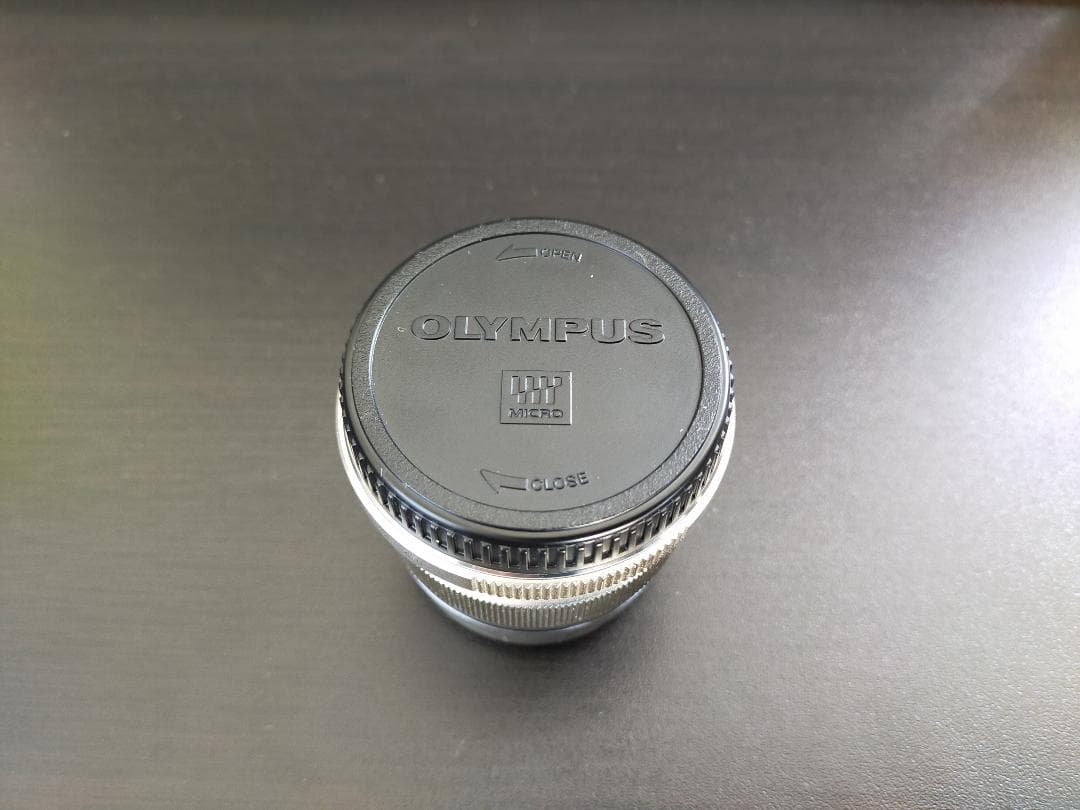 オリンパス M.ZUIKO DIGITAL ED 12mm F2.0 シルバー Amazon.com : OM SYSTEM Olympus M.Zuiko Digital ED 12mm F2.0 Silver