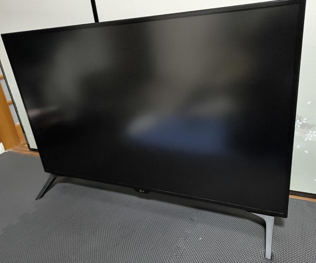 LG 4Kモニター 43インチ 43UD79T-B モニターアーム付き medium_03.jpg